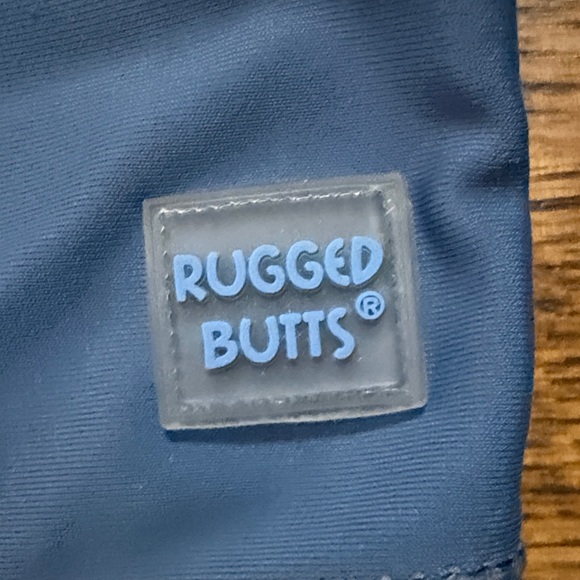 Set of 2 Rugged Butts Rash Guard Tops - Picture 2 of 8